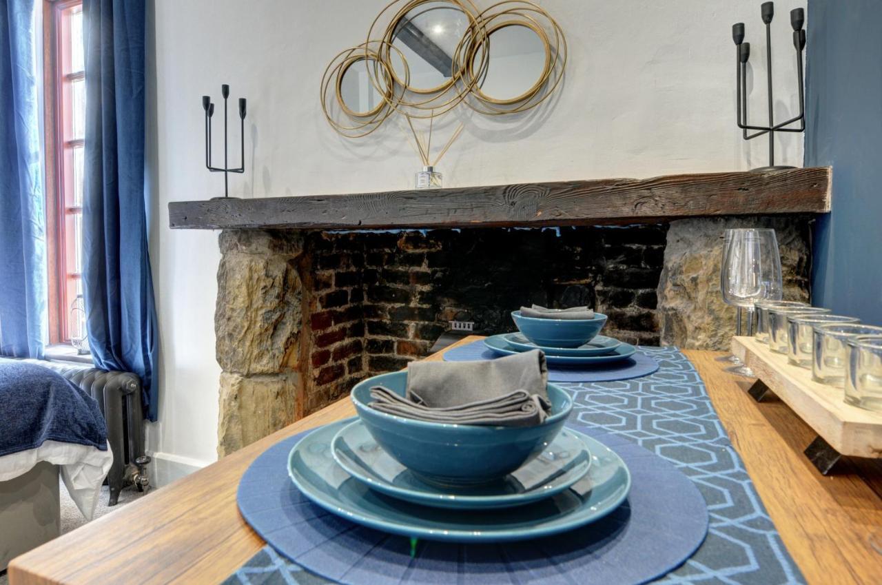 The Old Vicarage - Secure Parking, Fast Wifi, Garden Βίλα Λιντς Εξωτερικό φωτογραφία