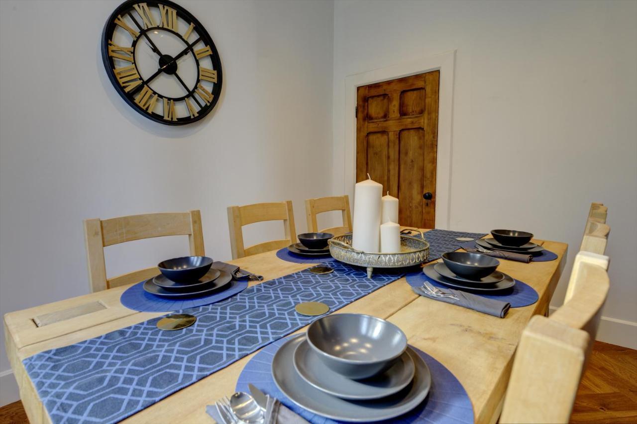 The Old Vicarage - Secure Parking, Fast Wifi, Garden Βίλα Λιντς Εξωτερικό φωτογραφία