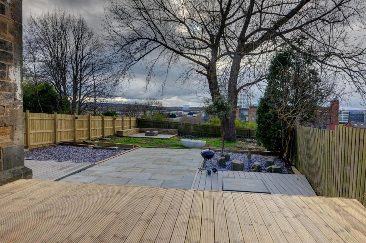 The Old Vicarage - Secure Parking, Fast Wifi, Garden Βίλα Λιντς Εξωτερικό φωτογραφία