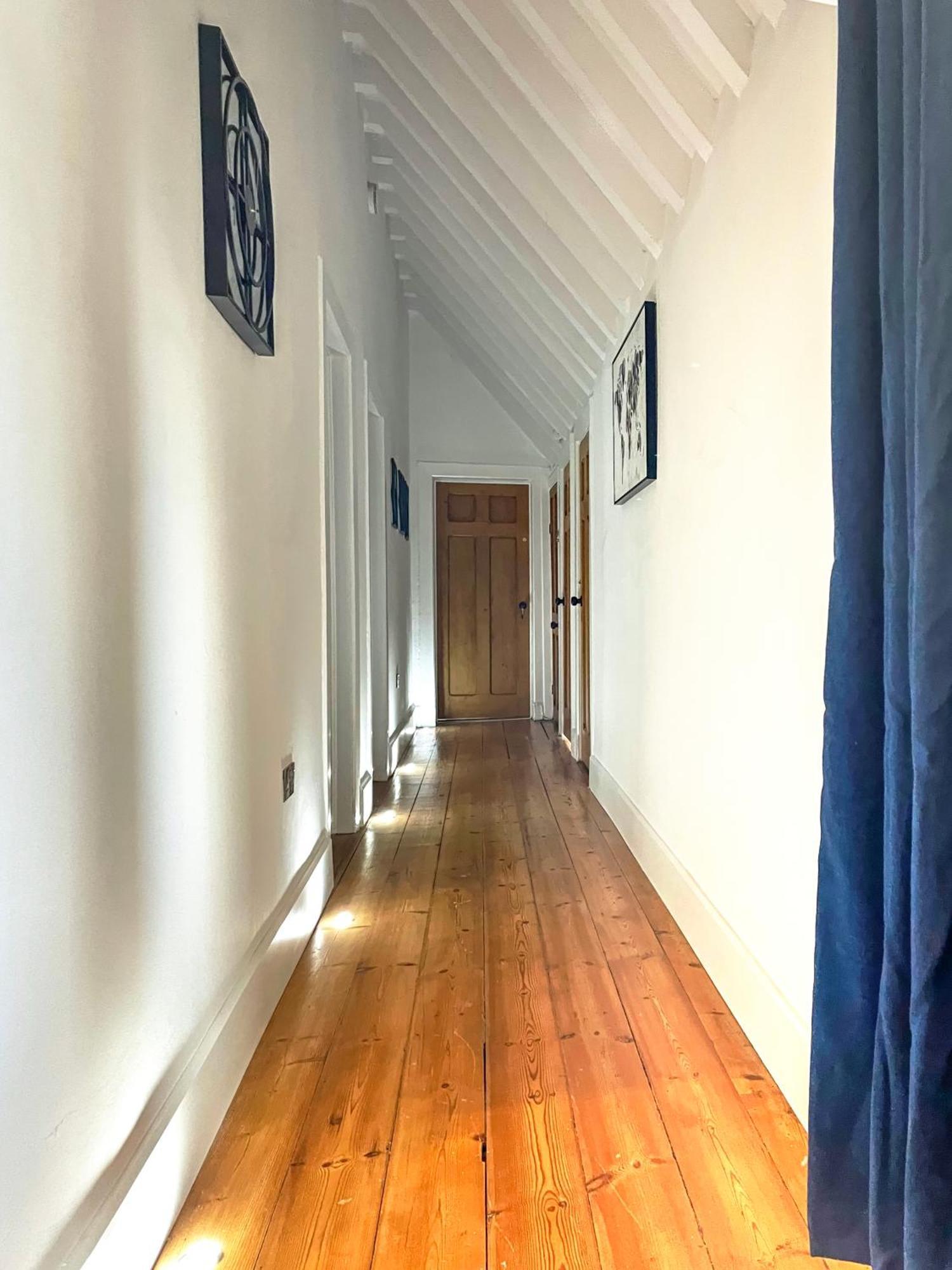 The Old Vicarage - Secure Parking, Fast Wifi, Garden Βίλα Λιντς Εξωτερικό φωτογραφία