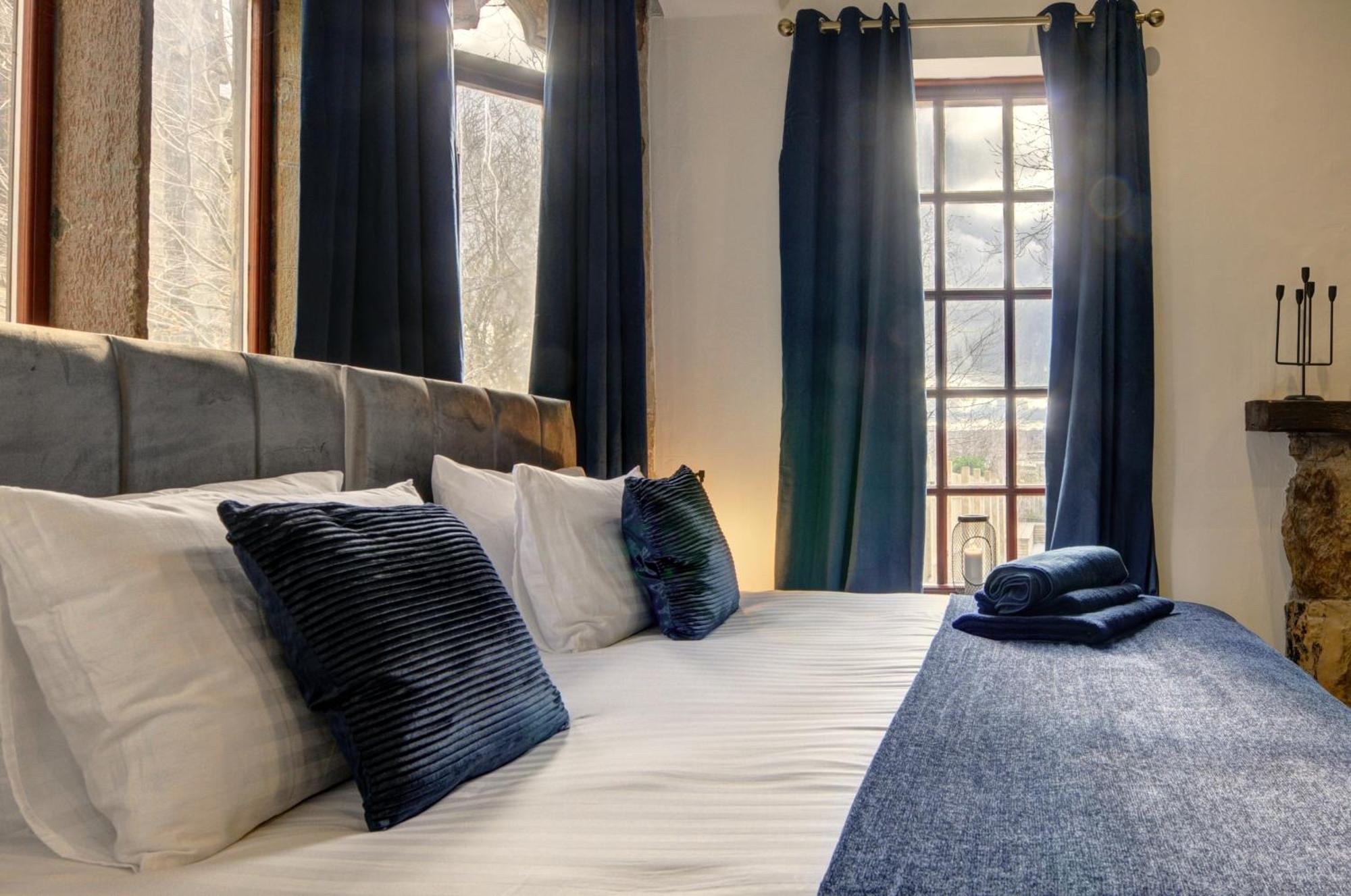 The Old Vicarage - Secure Parking, Fast Wifi, Garden Βίλα Λιντς Εξωτερικό φωτογραφία