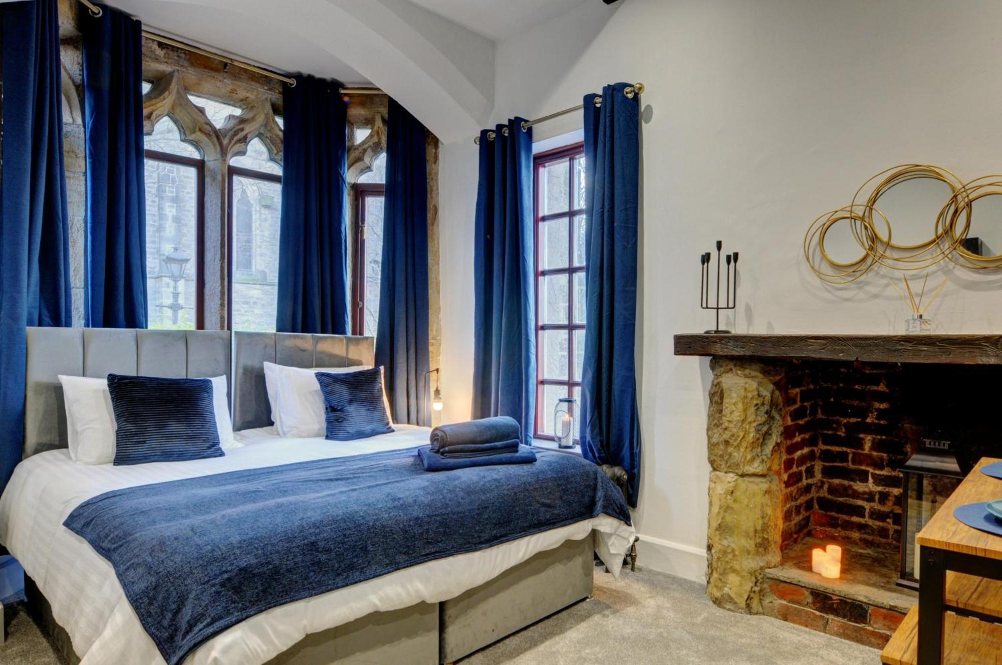 The Old Vicarage - Secure Parking, Fast Wifi, Garden Βίλα Λιντς Εξωτερικό φωτογραφία